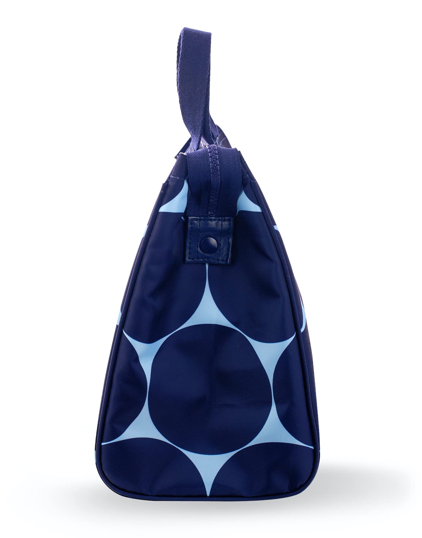 kate spade new york flat base detail showing stability that prevents spills and keeps containers upright