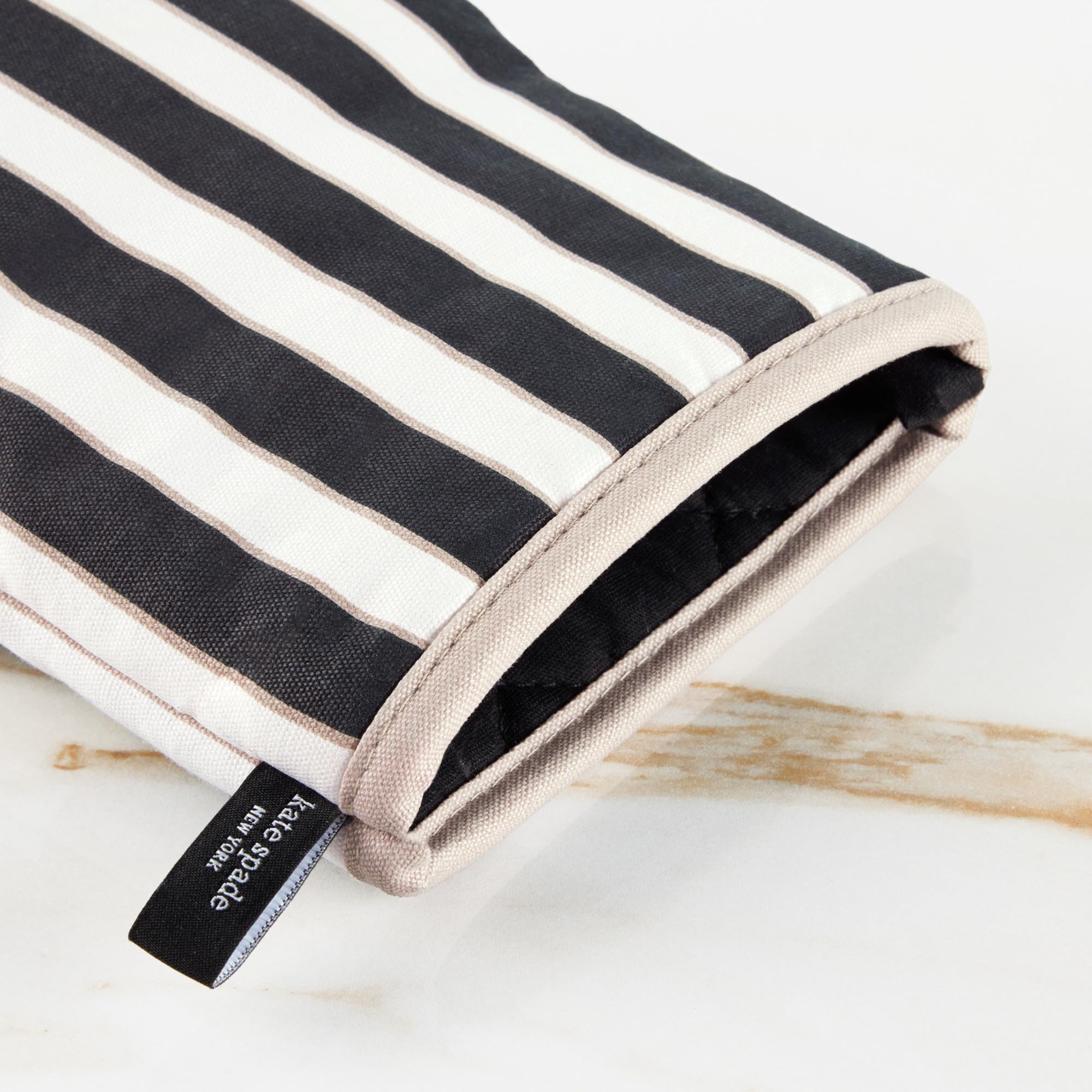 kate spade new york two mini mitts paired on countertop for everyday use