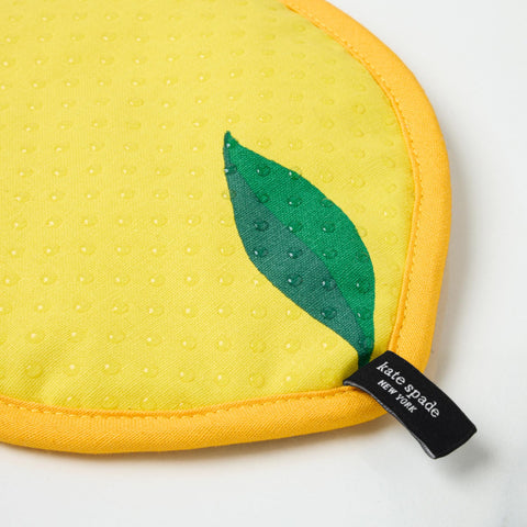 kate spade new york close-up of quilted cotton texture for reliable insulation