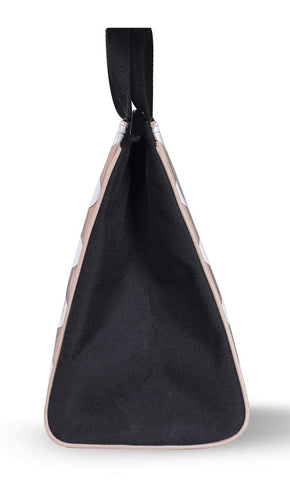 kate spade new york insulated lining close-up that helps keep food temperature stable