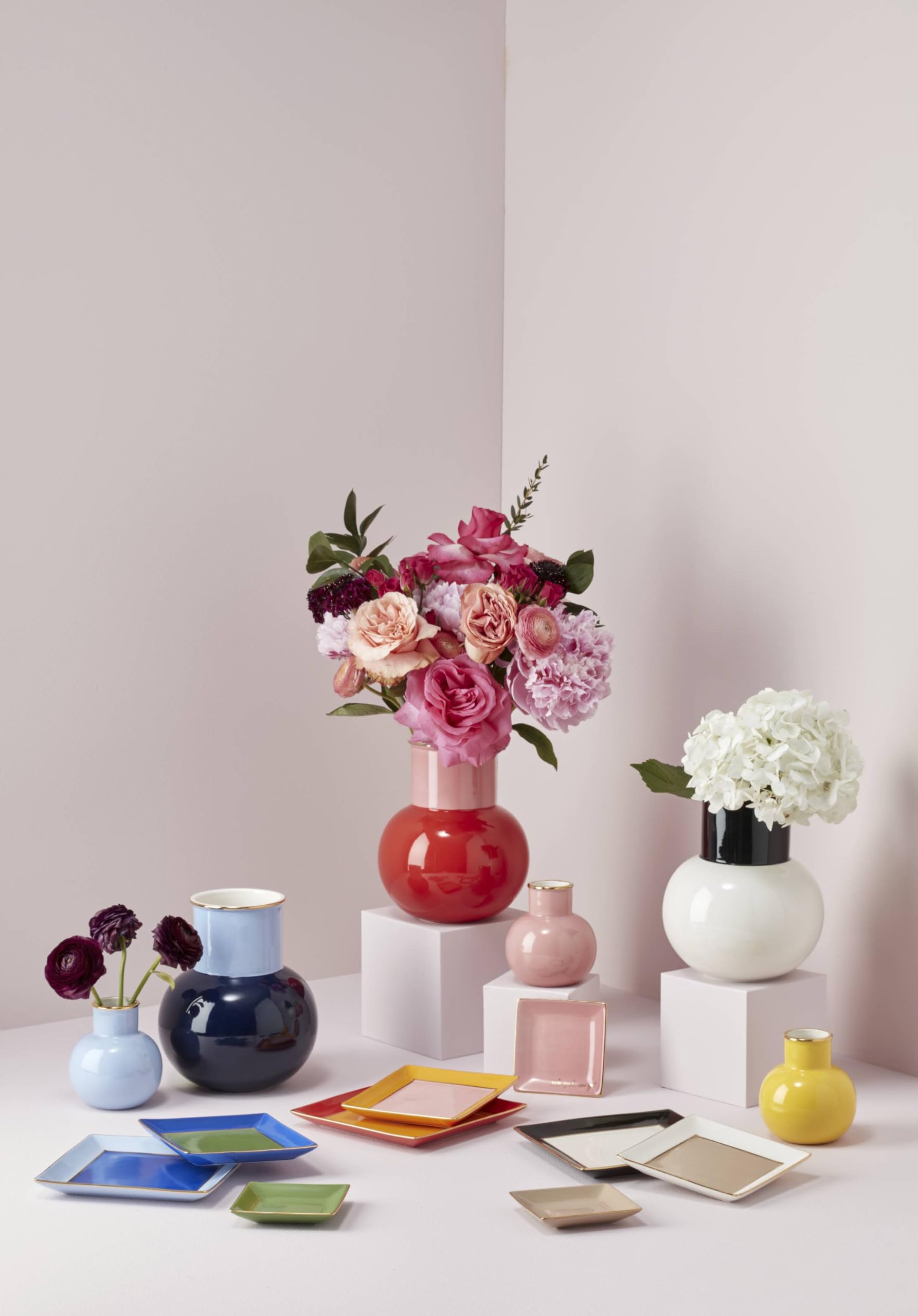 kate spade new york with pink flowers displays floral styling impact