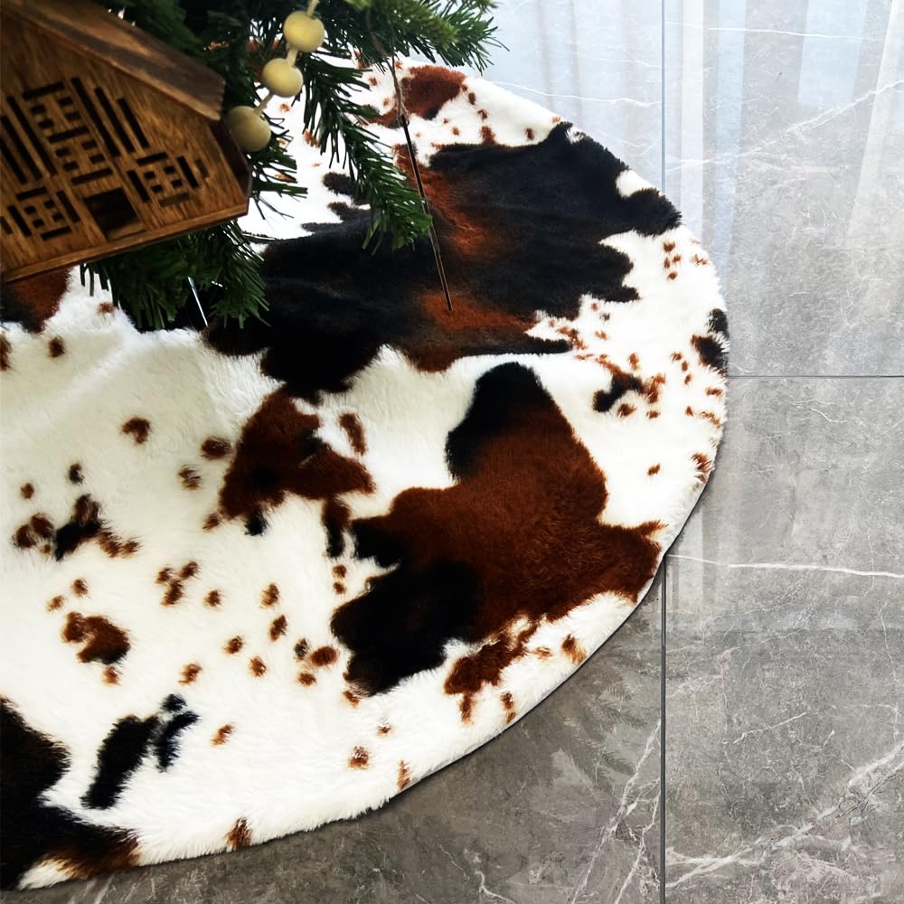 Kaximd cow stripe tree skirt front view showing plush texture and design appeal