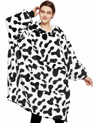 KFUBUO kangaroo pocket detail for hand warmth and convenient storage