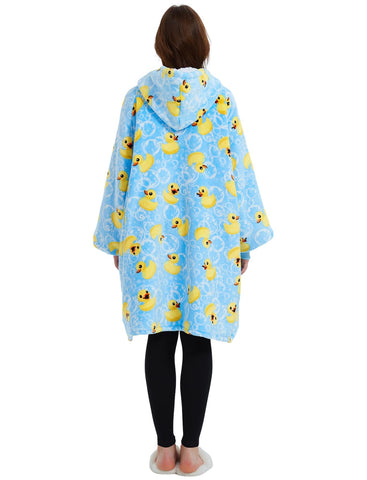 KFUBUO kangaroo pocket detail offering hand-warming and storage
