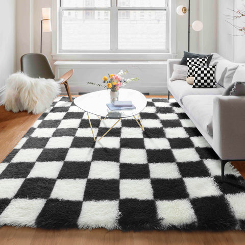 KICMOR front view of checkered rug shows modern pattern and instant room impact