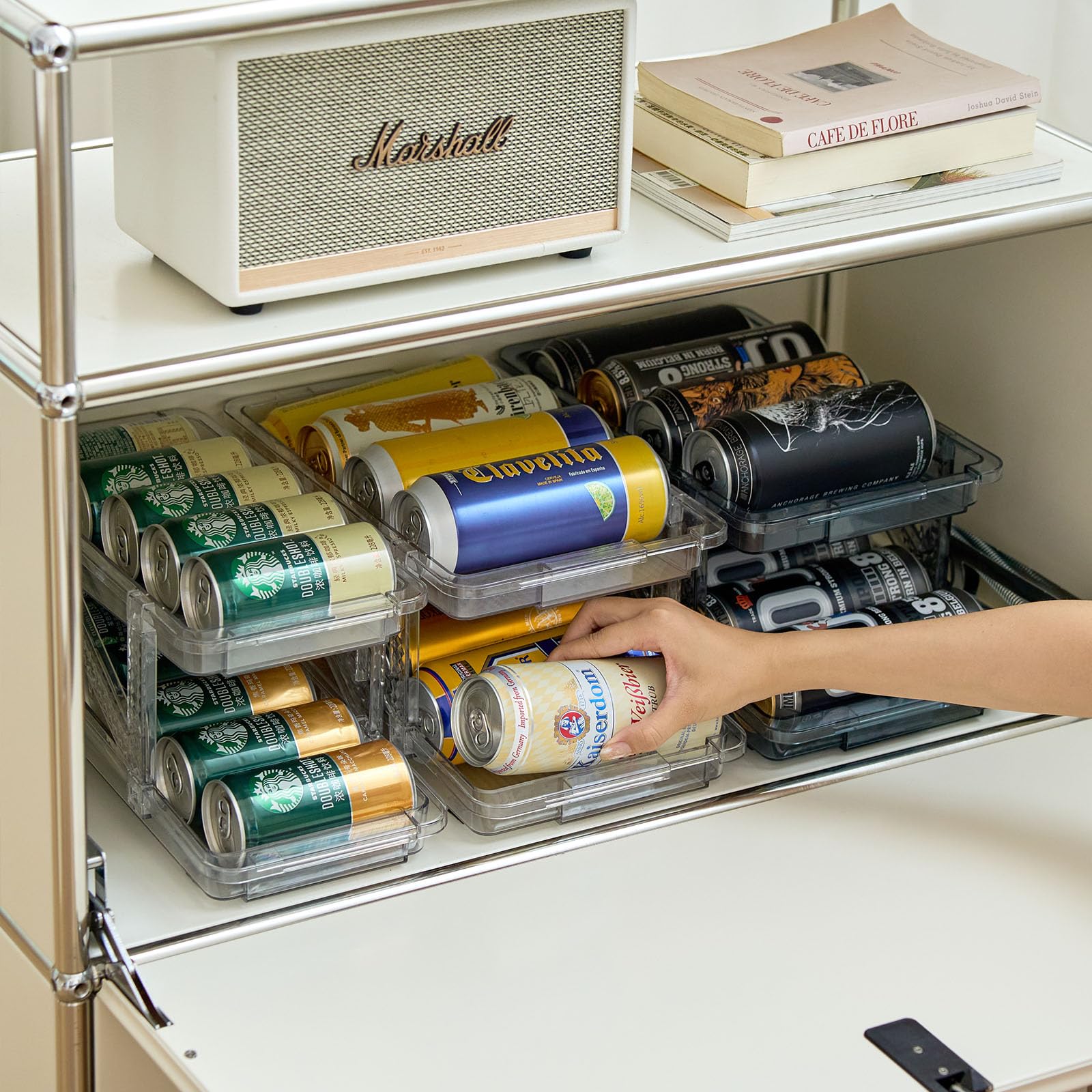 Kiencyluky in pantry and on countertop showcasing versatile placement benefit