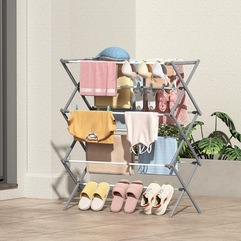 KINGBOARD hands assembling rack showing quick easy setup benefit