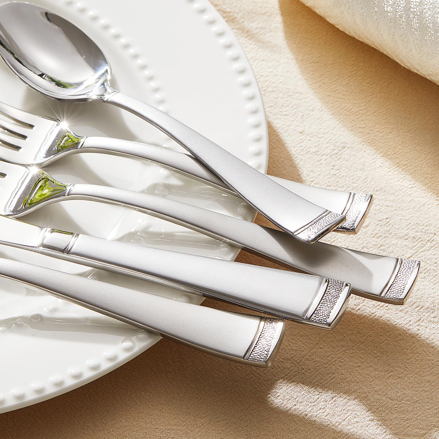 KINGSTONE flatware scale comparison beside ruler showing true sizes for storage planning