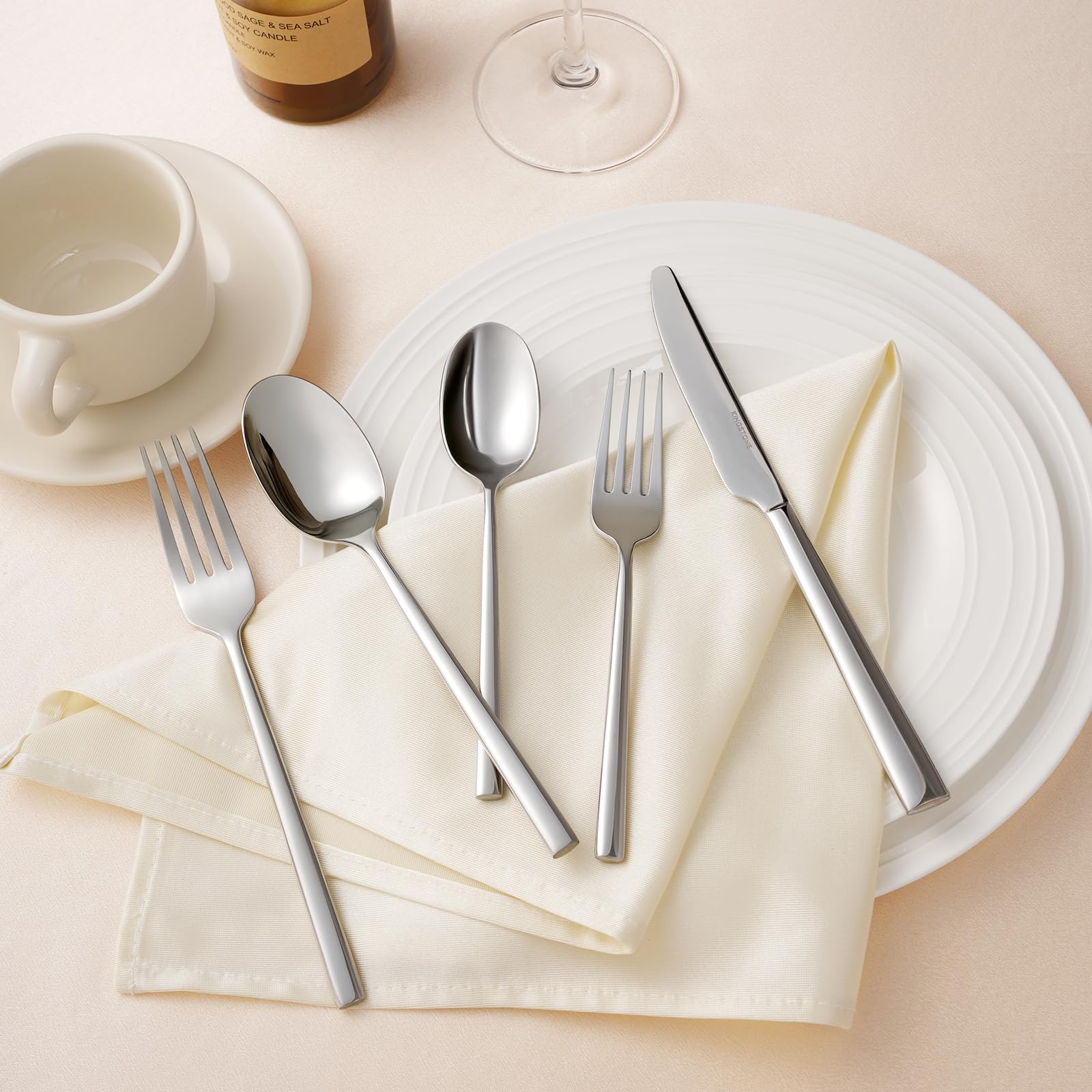 KINGSTONE flatware in catered event demonstrating professional presentation