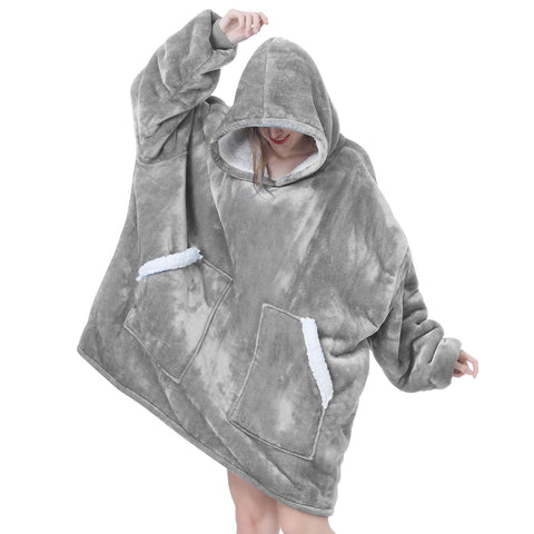 Kipswiza oversized hoodie blanket worn by model showing full coverage