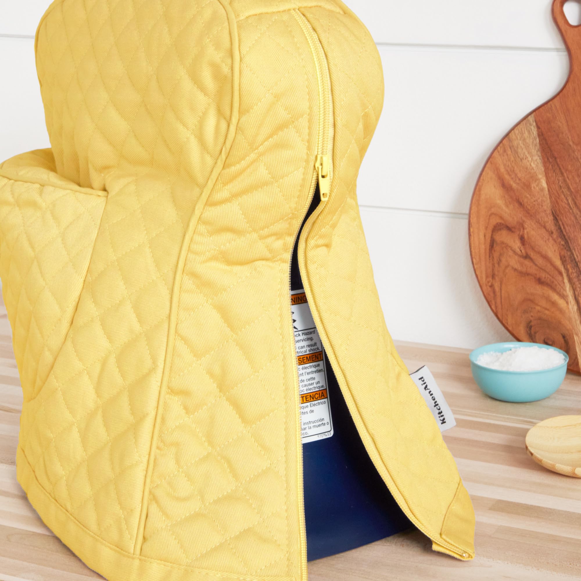 KitchenAid cover quilted cotton close-up demonstrating padded texture benefit