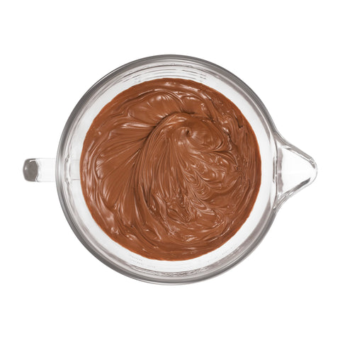 KitchenAid lid detail showing secure fit to protect and store mixtures