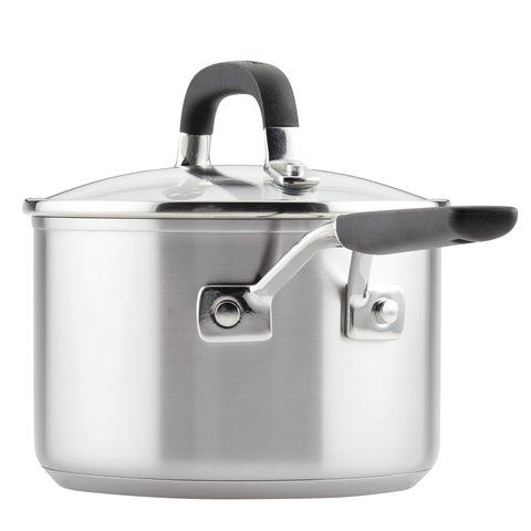 KitchenAid saucepan simmering sauce in use for controlled reduction