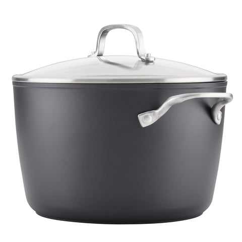 KitchenAid stock pot boiling pasta to show large 8-quart capacity benefit