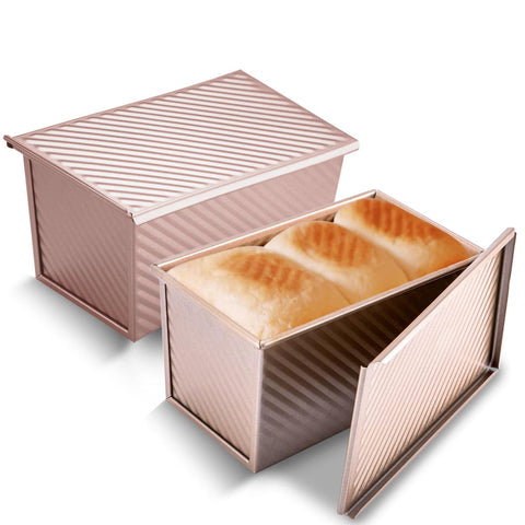 KITESSENSU front view of gold Pullman loaf pan showing sleek shape and durable finish for even browning