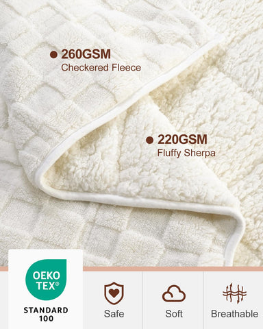 Kivik interior pocket with glass microbeads visible, ensures even pressure