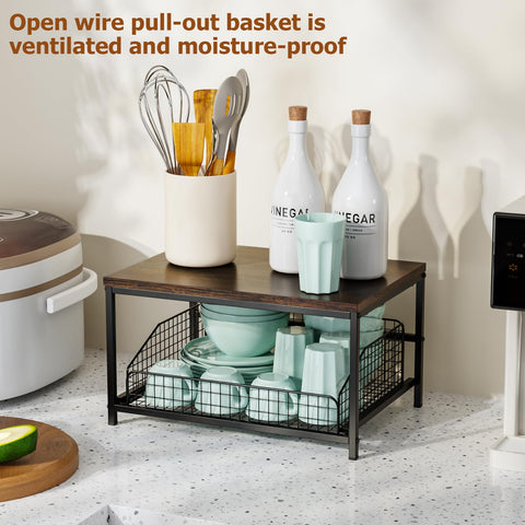 KLM close-up of wood top grain highlighting sturdy surface and warm kitchen aesthetic benefit