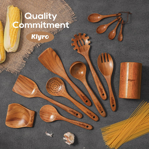 KLYRO spatula gently lifting food in nonstick pan protecting cookware finish