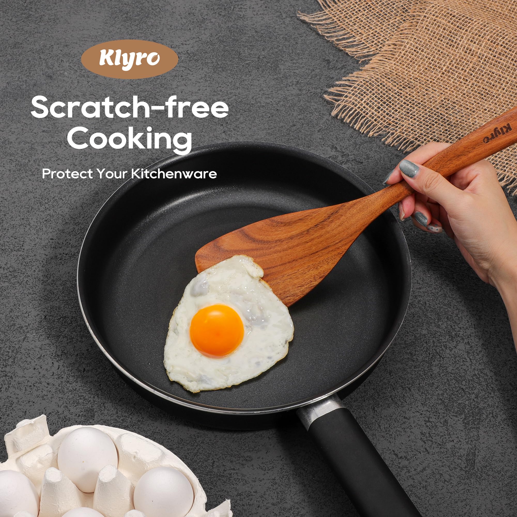 KLYRO spoon rest on kitchen counter preventing messes and protecting surfaces