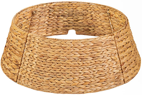 KOLWOVEN front view of tree collar showing rustic finish and neat base cover