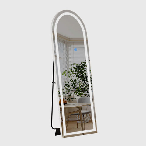 Koonmi front view of full-length mirror with even LED lighting for clear reflection