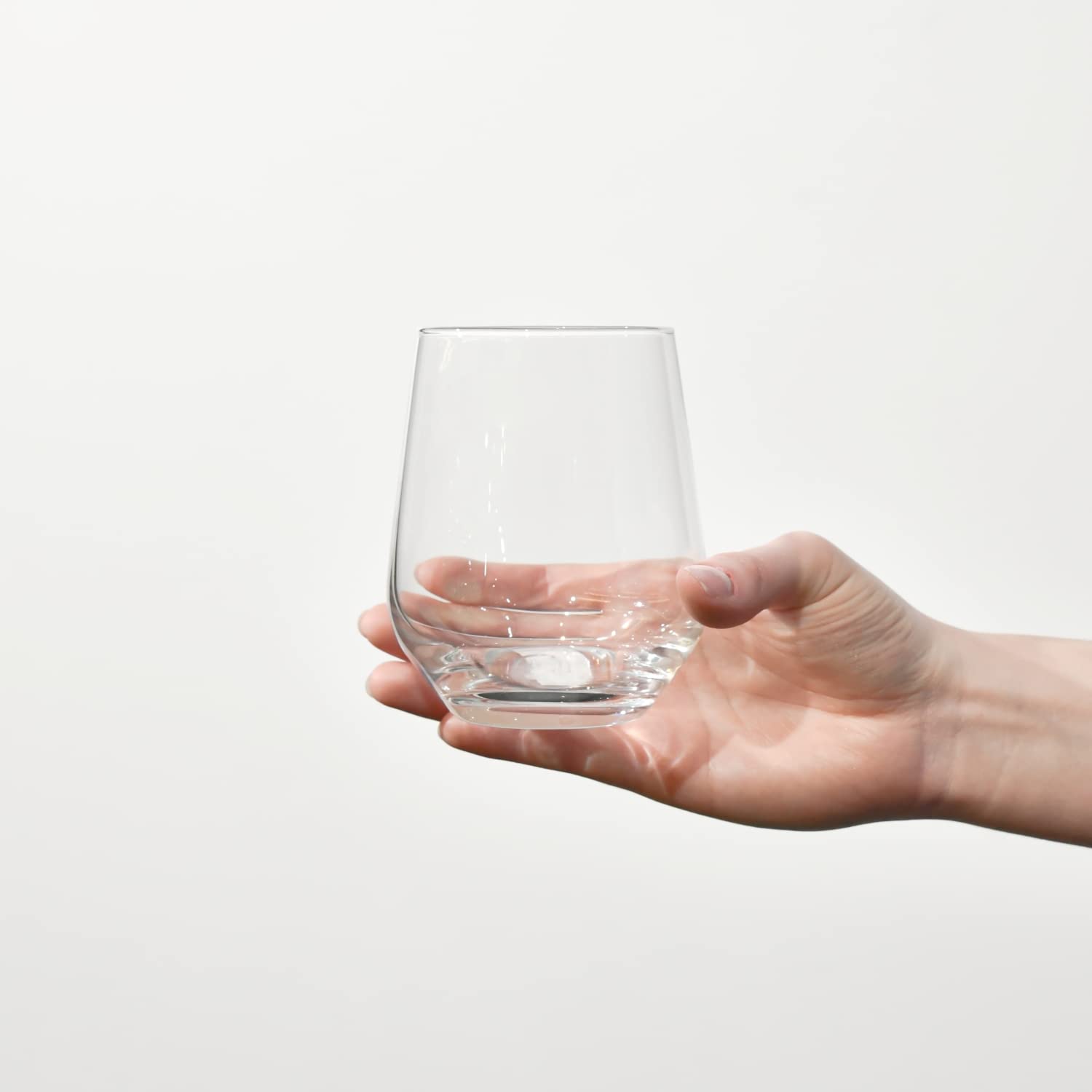 Krosno tumbler side profile showing sculpted taper and elegant shape
