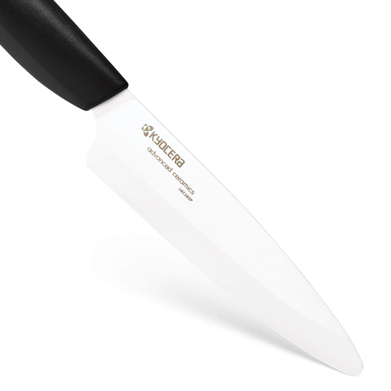 KYOCERA paring knife peeling an apple for precise, effortless detail work
