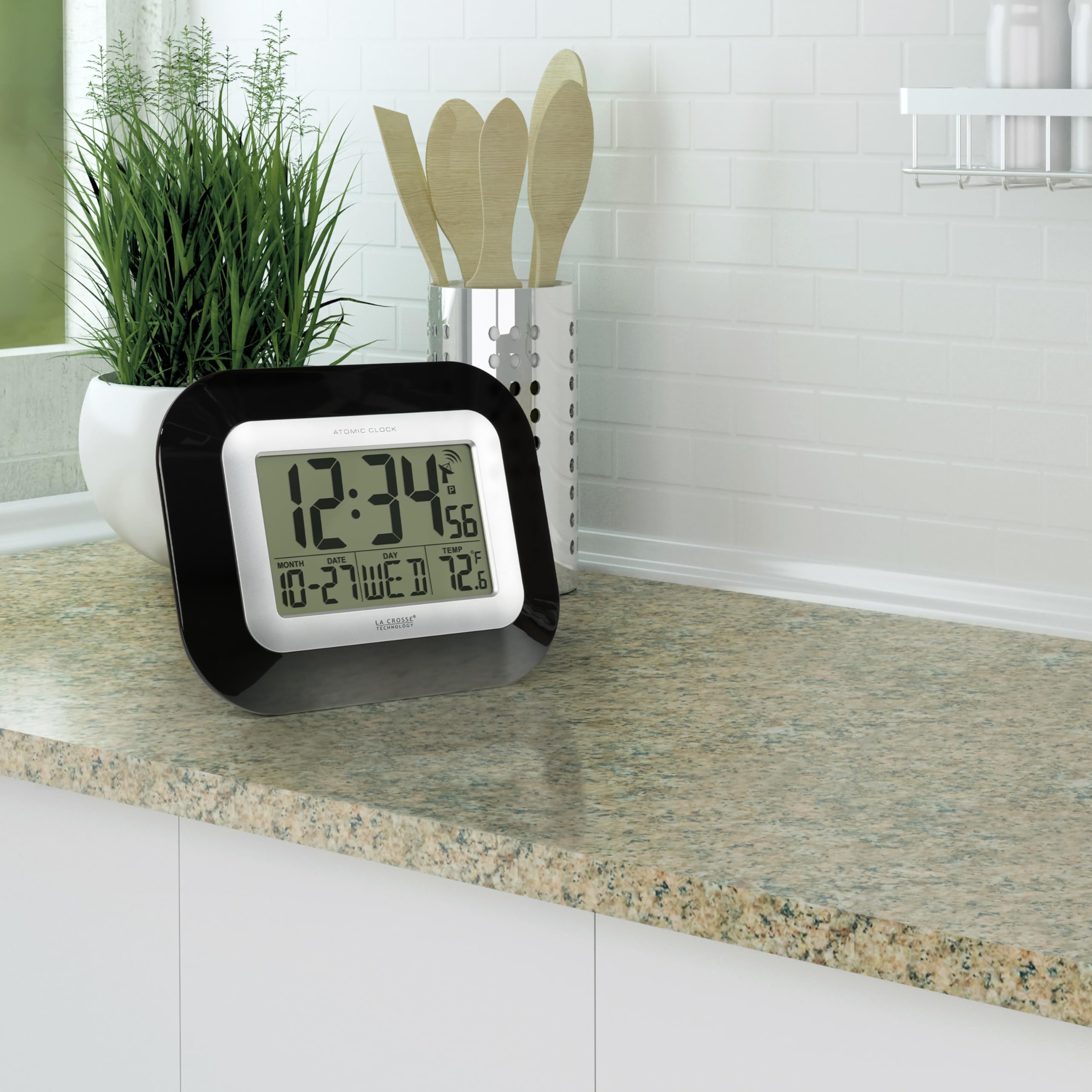 La Crosse Technology on a desk with notebook showing cordless convenience benefit for workspaces