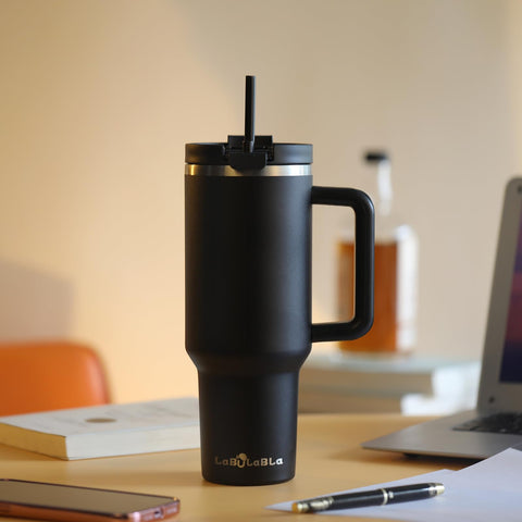 Labulabla tumbler in car cupholder demonstrating travel compatibility