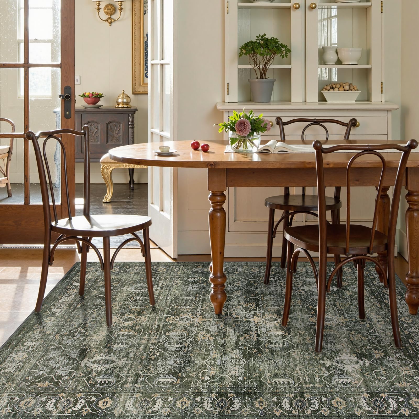 Lahome TPE non-slip backing detail demonstrating stable placement on hard floors