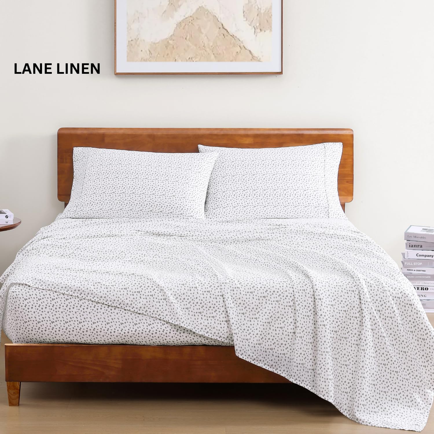 LANE LINEN deep pocket fitted sheet closeup demonstrating secure mattress fit