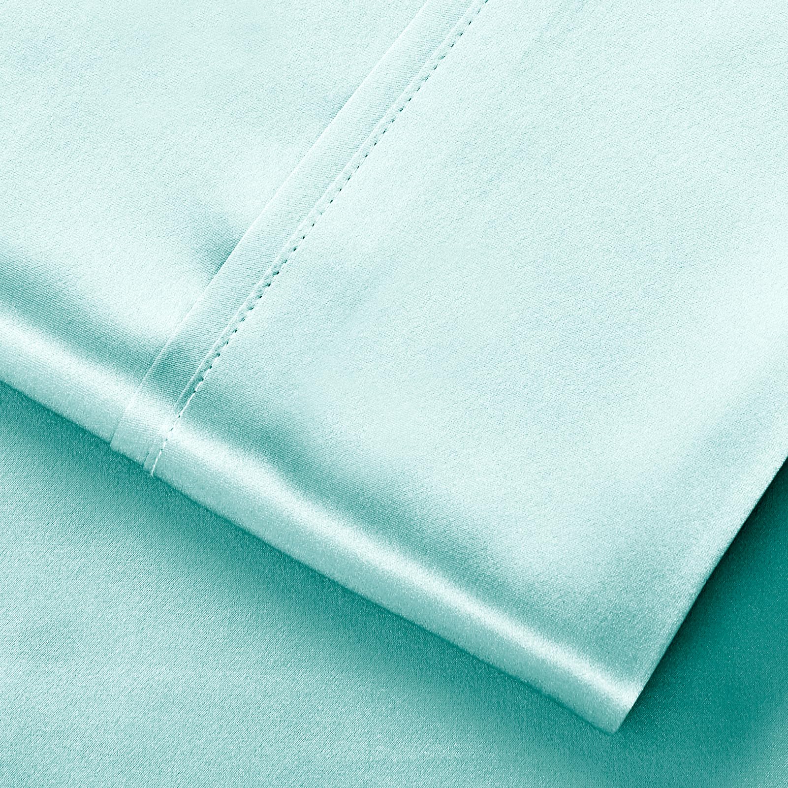 Lanest Housing product label and reinforced stitching showing durable construction