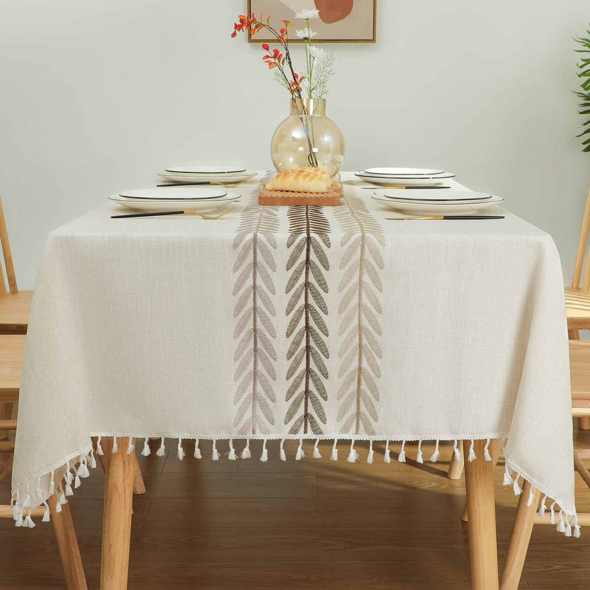 Laolitou front view showing wine leaf design and full table coverage benefit