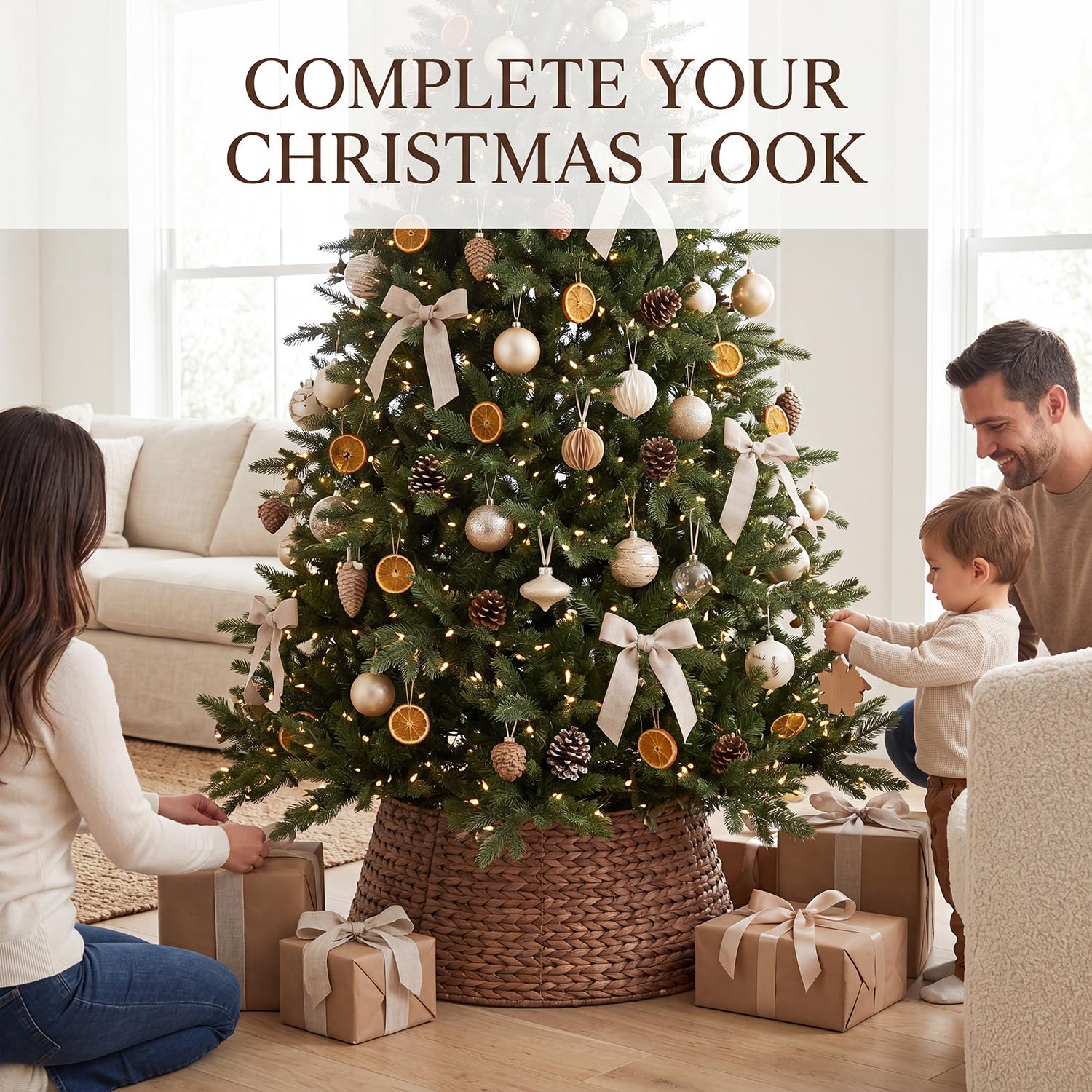 Laquedecraft paired decor styling shows collar complementing rustic holiday accents