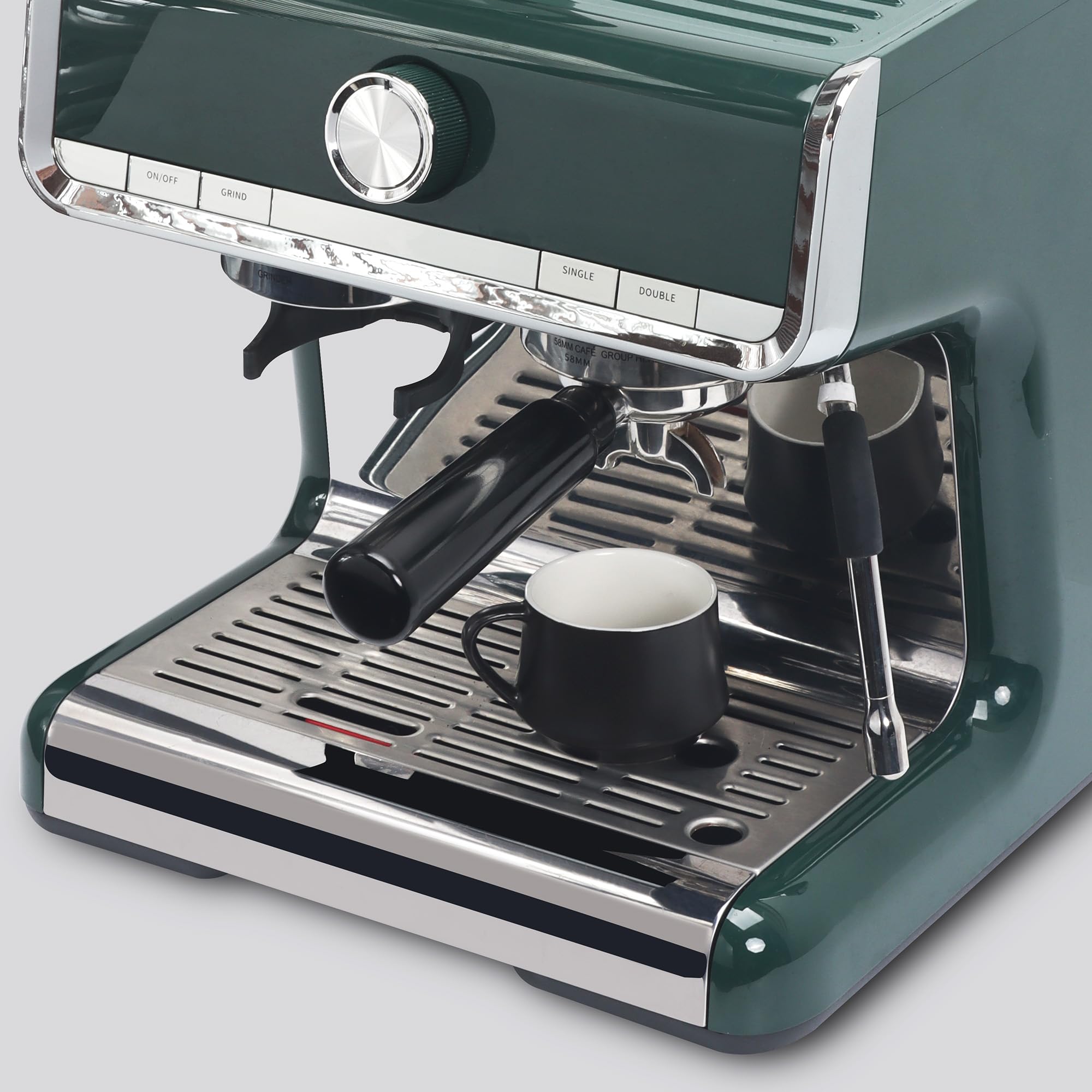 Lareina size comparison with an espresso shot, showing the 3-ounce demitasse capacity
