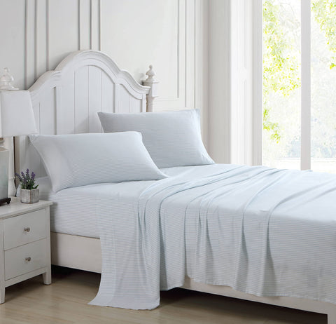 Laura Ashley fitted sheet deep-pocket closeup demonstrating secure mattress fit