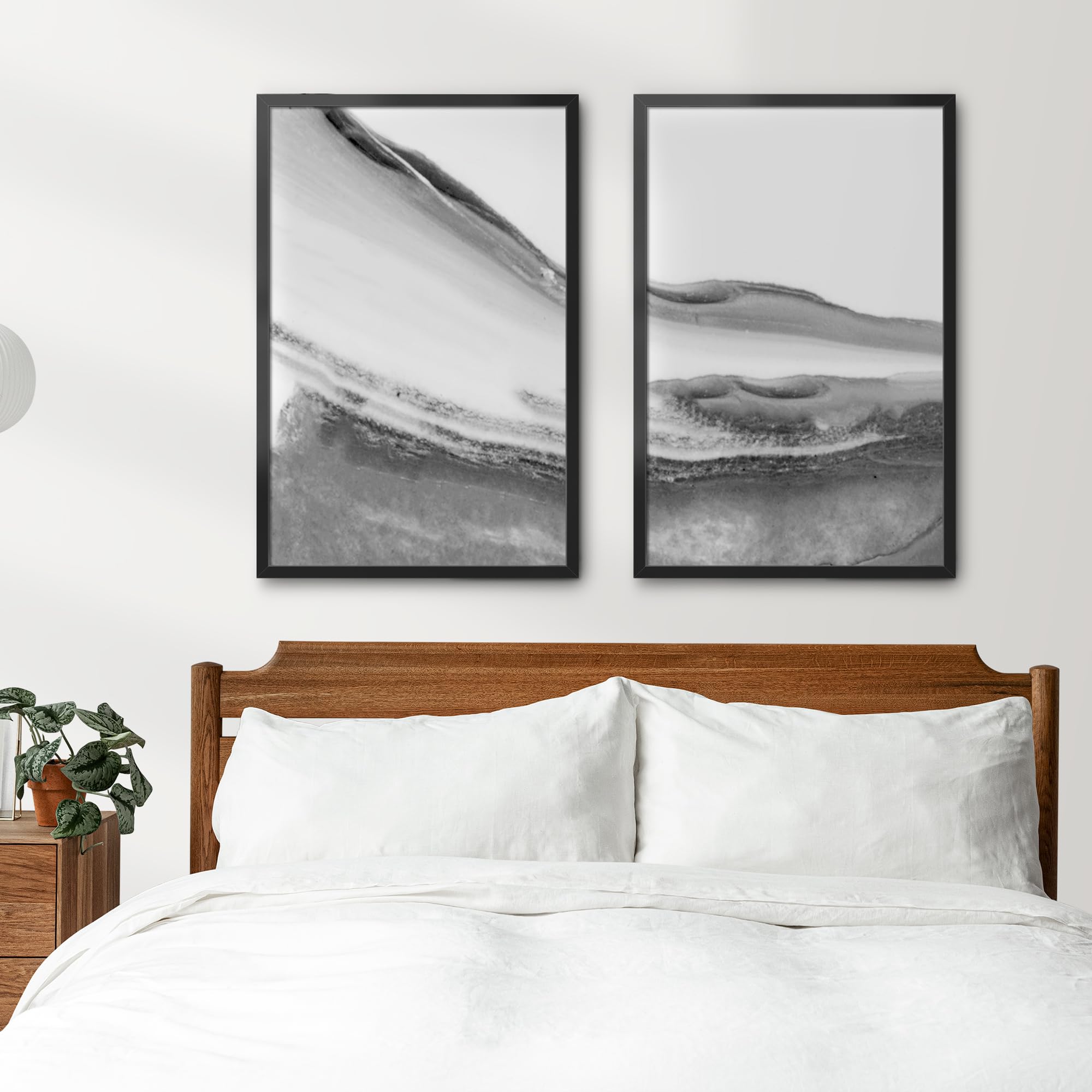 LaVie Home landscape on shelf showing versatile horizontal use