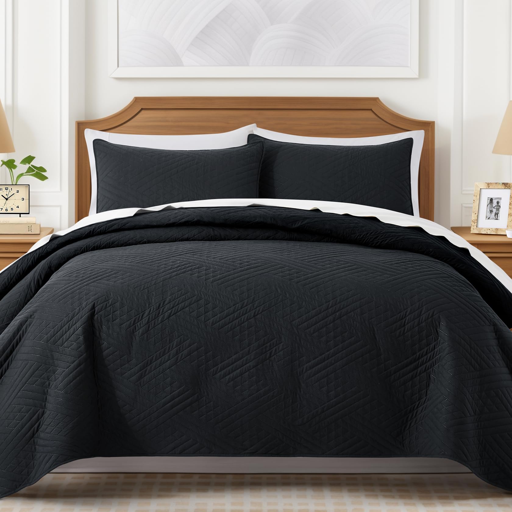 Lavsiry close-up of double-brushed microfiber fabric showing soft texture for comfort