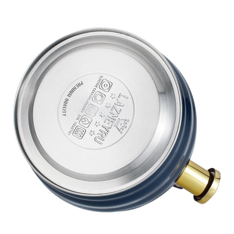 Lazneyru kettle in kitchen lifestyle scene showing durability and everyday serving convenience