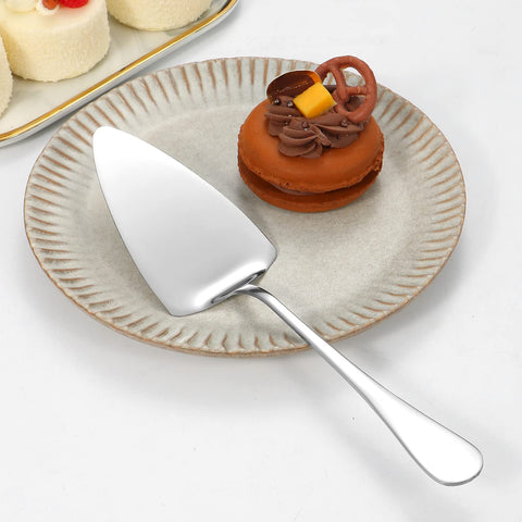Lazycorner set staged on a buffet table showing elegant serving and guest-ready presentation
