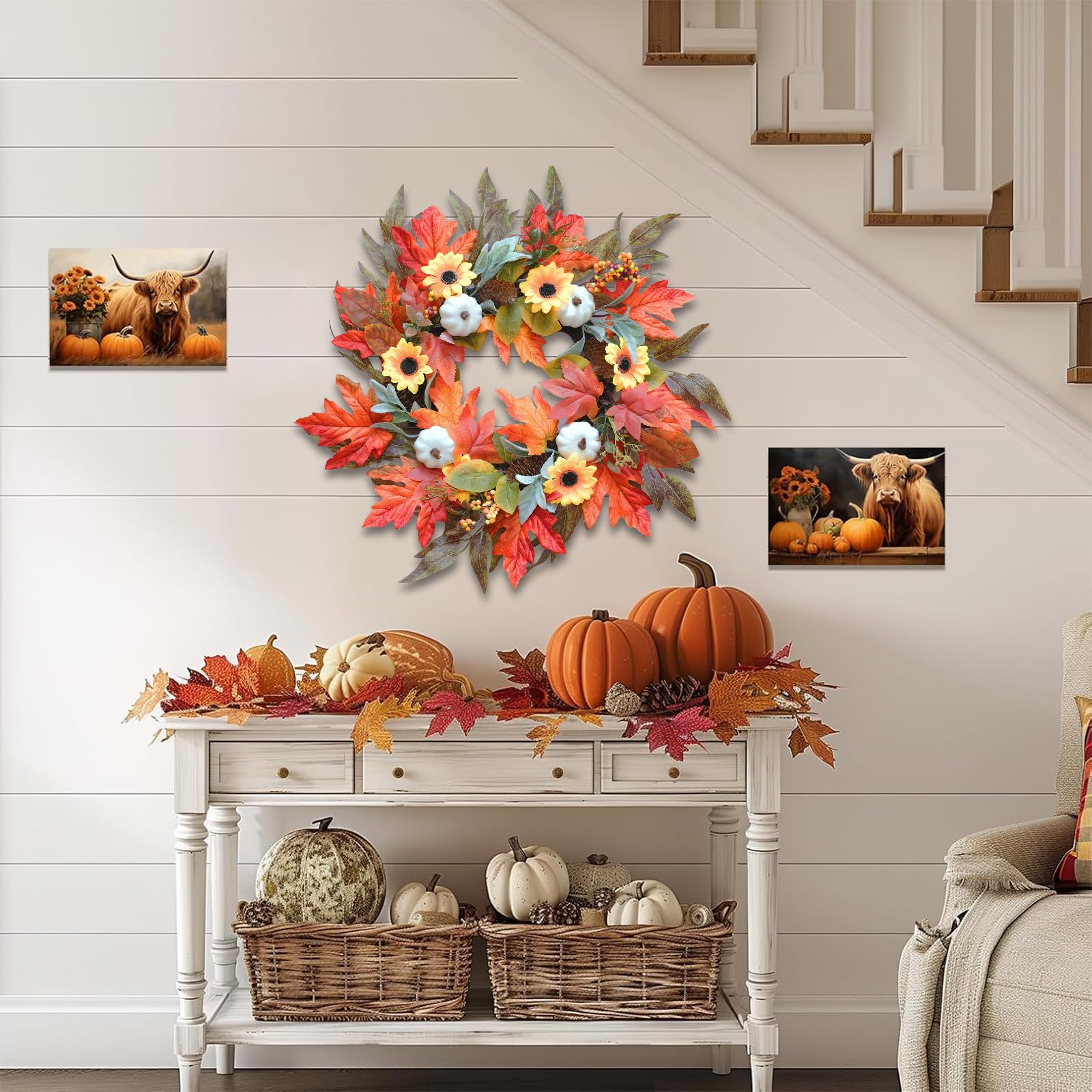 Lckaien white pumpkin cluster emphasizing harvest accents