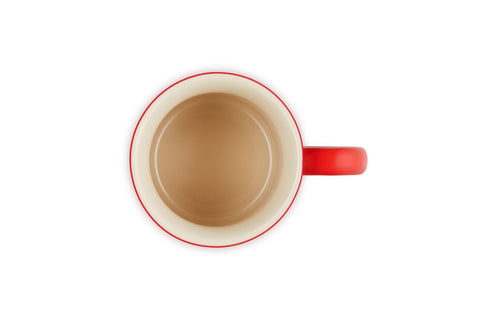 Le Creuset top view filled with coffee demonstrating generous 14 oz capacity
