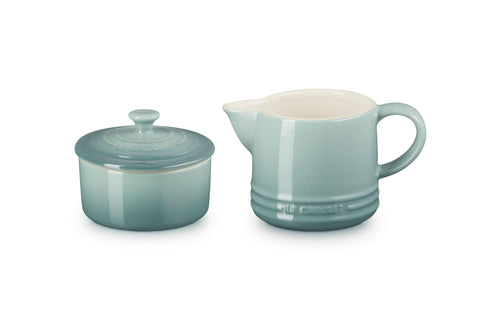 Le Creuset pitcher spout close-up highlighting precision pour and drip-free benefit