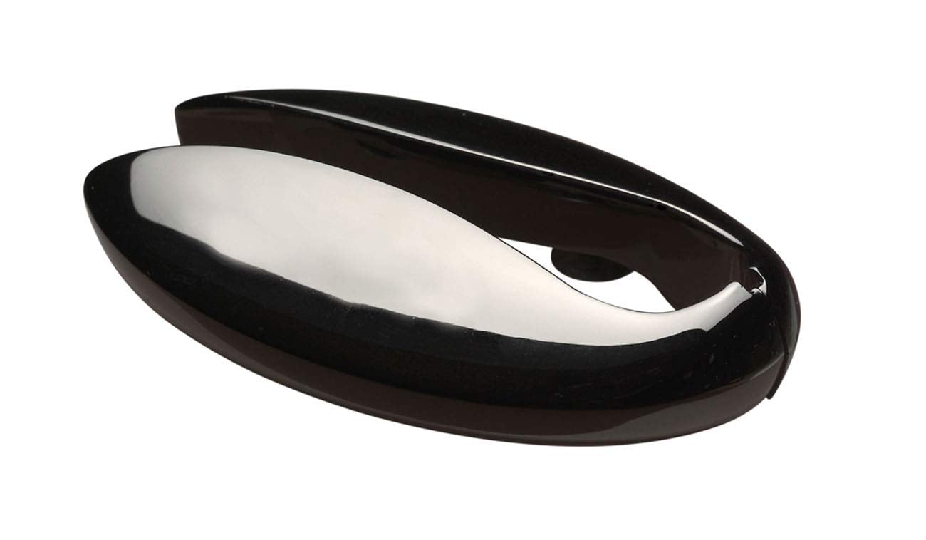 Le Creuset foil cutter removing bottle foil quickly and neatly