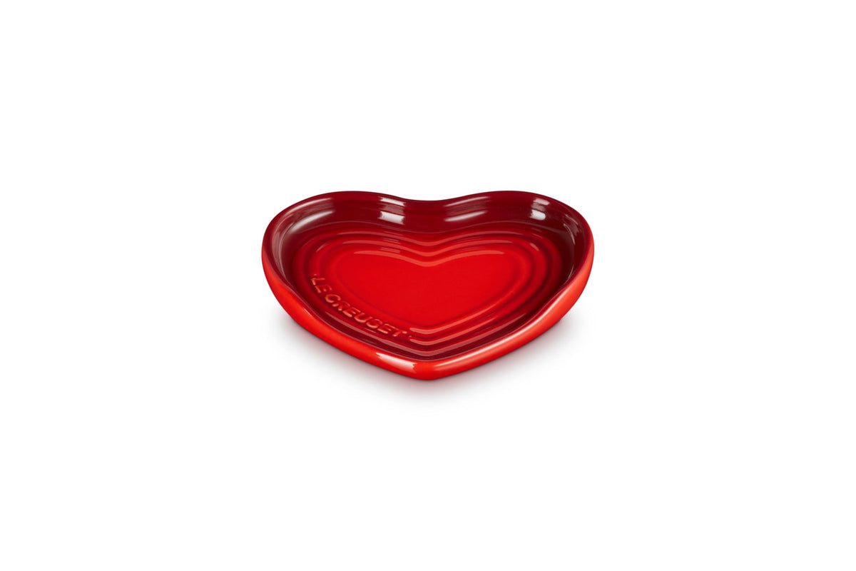 Le Creuset heart spoon rest front view showing Cerise color and tidy countertops benefit
