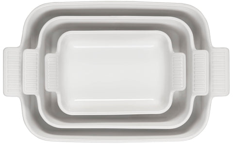 Le Creuset dishes roasting vegetables in oven demonstrating even heat distribution and browning