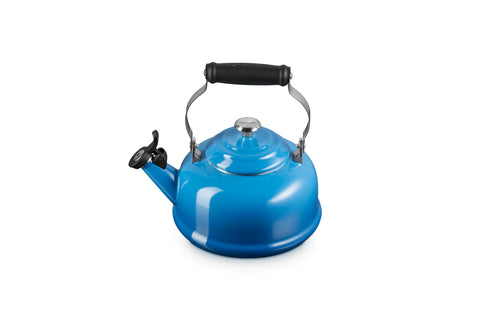 Le Creuset close-up of enamel surface highlighting chip-resistant finish and durability