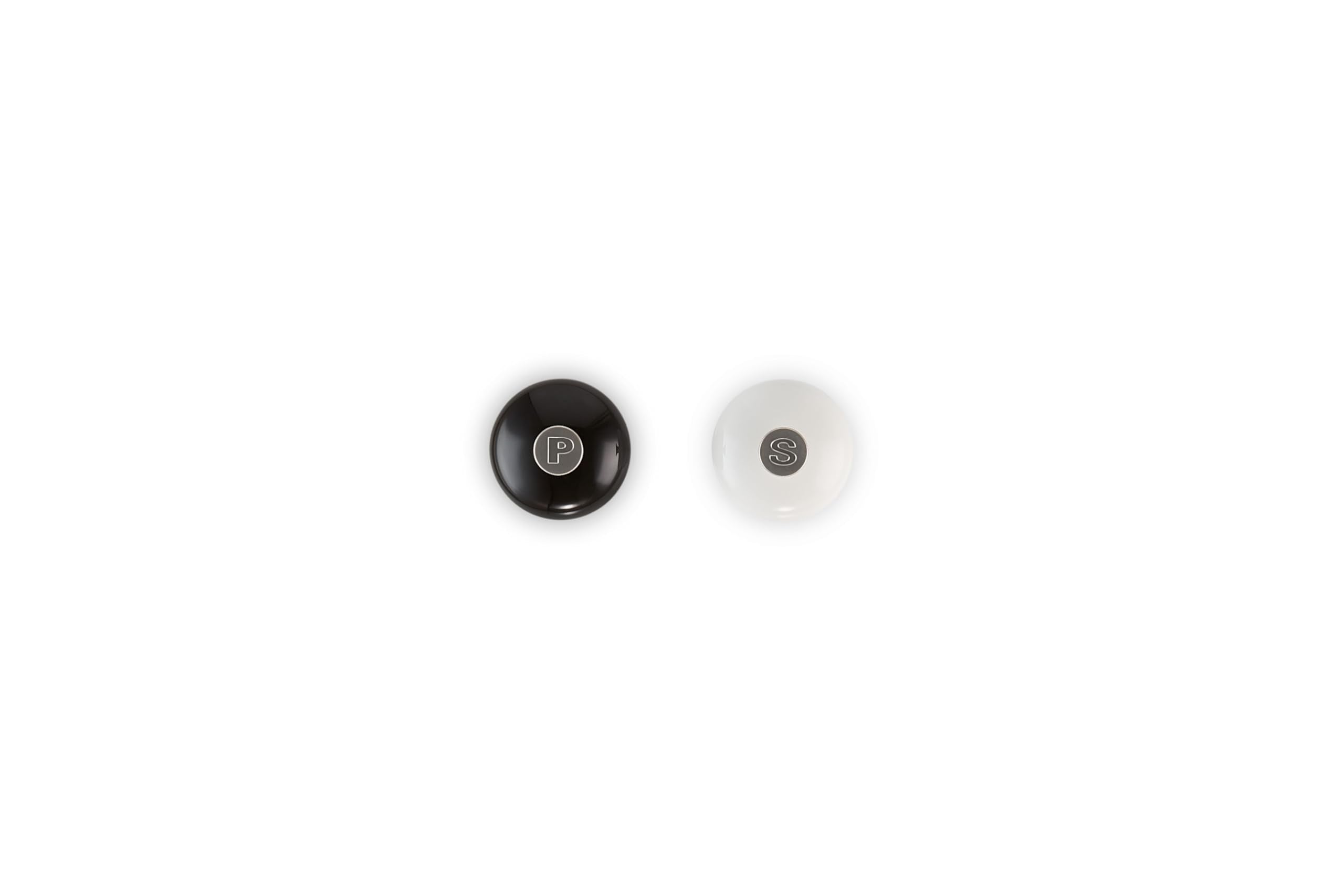 Le Creuset top view of knob adjuster for precise fine-to-coarse grind control