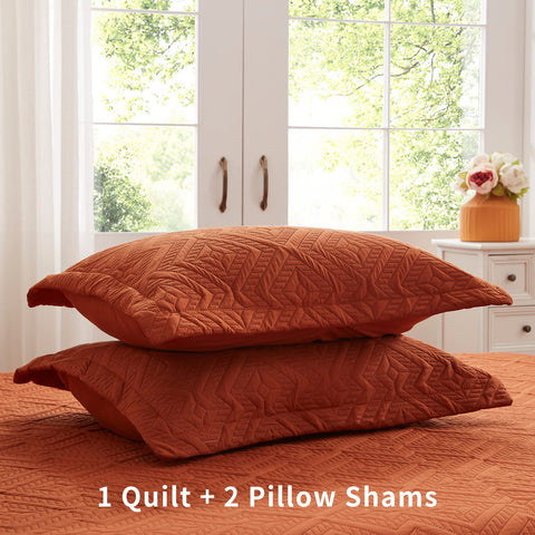 LEAONME lifestyle bedroom scene conveying luxurious warm ambiance