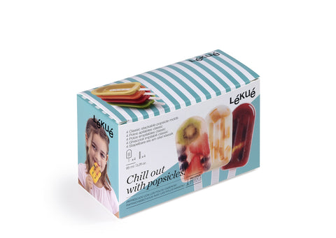 Lékué flexible silicone being bent to unmold a frozen pop for effortless release